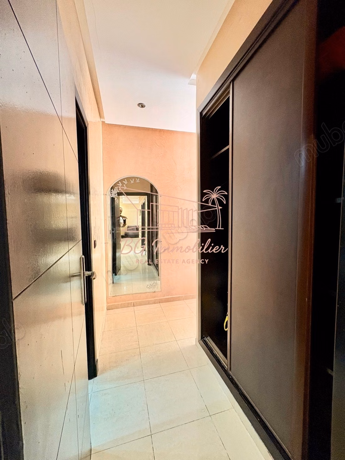 Spacieux appartement meublé résidence Piscine