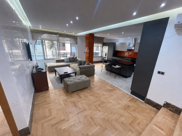 Racine: meublé 100 m², charges incluses