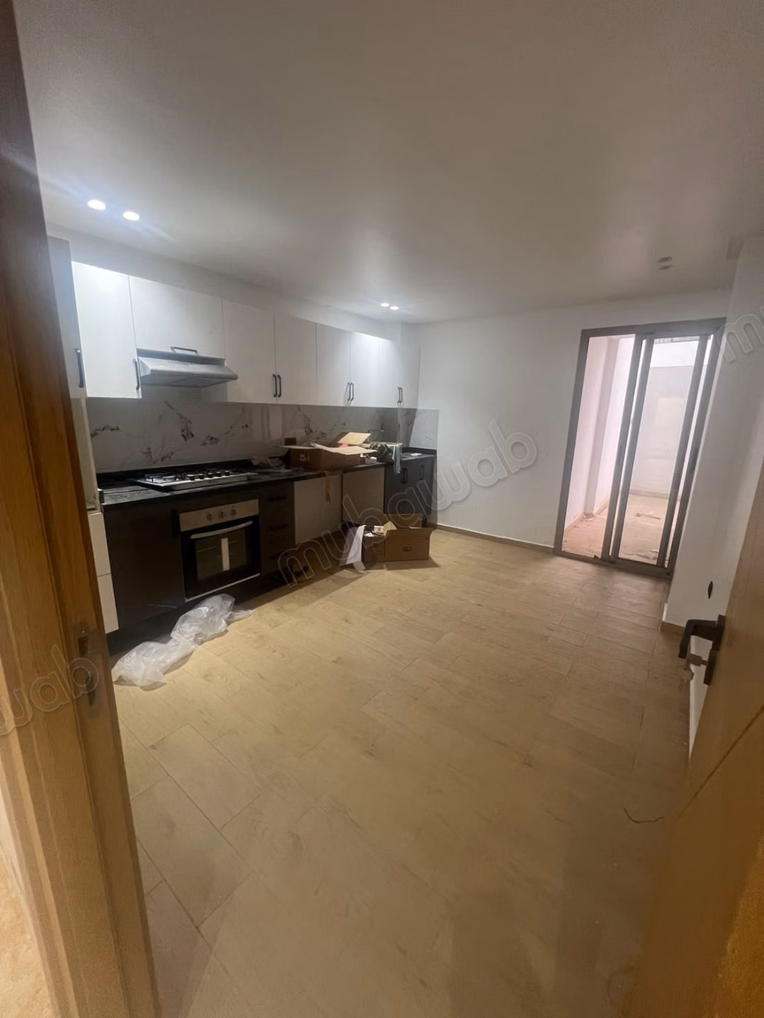 Appartamento in affitto a Franceville. 4 stanze. Porta blindata, antenna satellitare