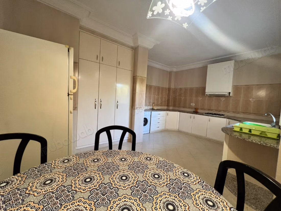 A louer: étage de villa en S3 à Hammamet
