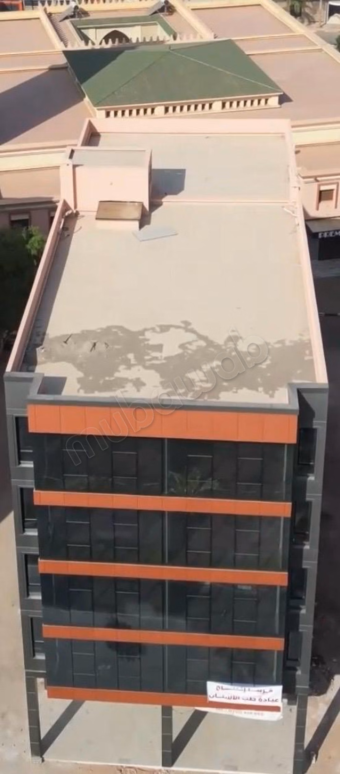 Bureaux à vendre à Izdihar. Surface totale 117 m²