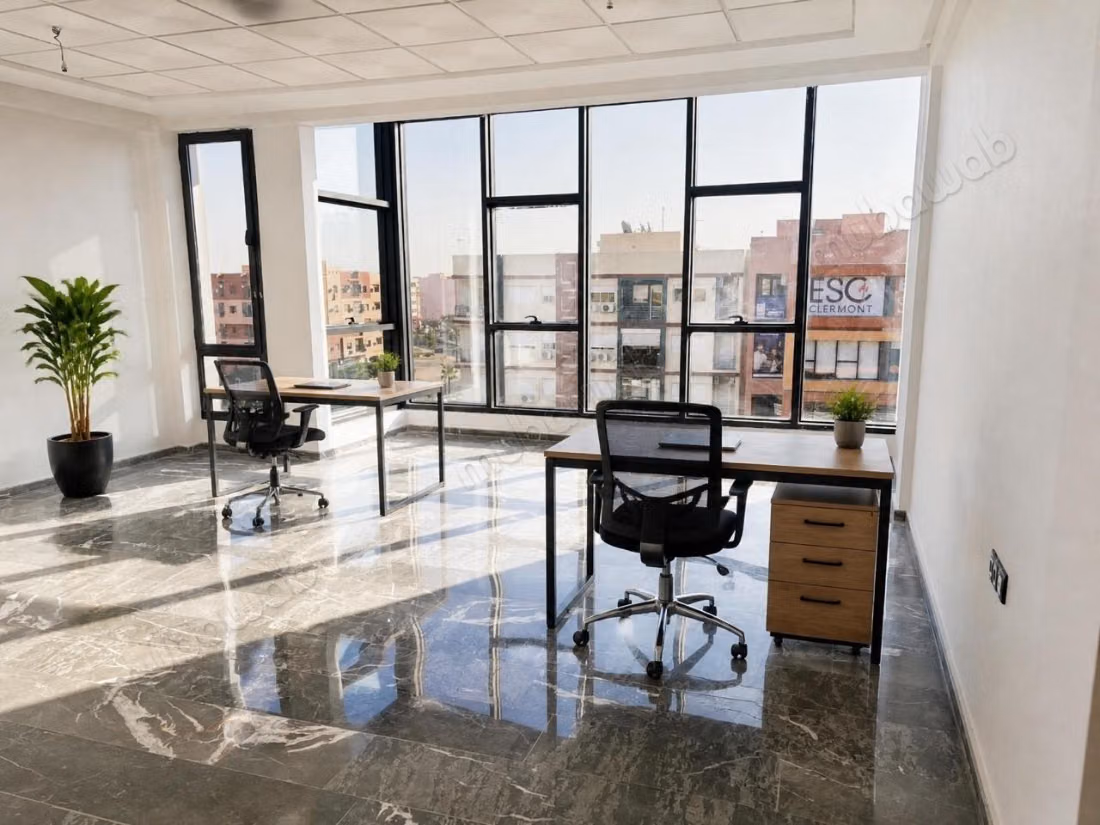 Bureaux à vendre à Izdihar. Surface totale 117 m²