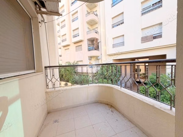 S3 a vendre à l'aouina cité les palmeraies