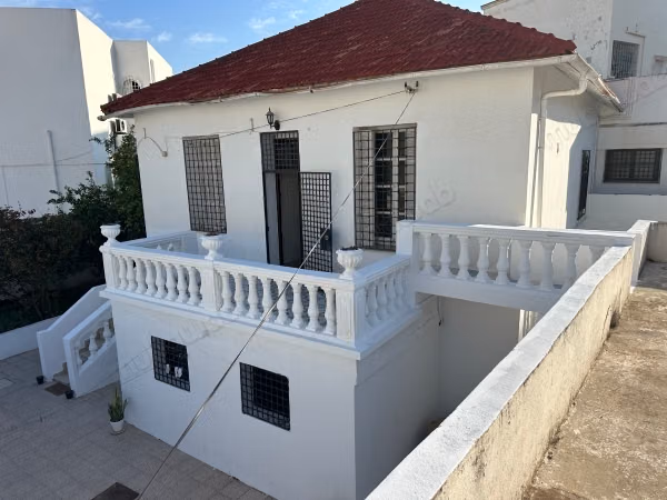 Maison avec jardin