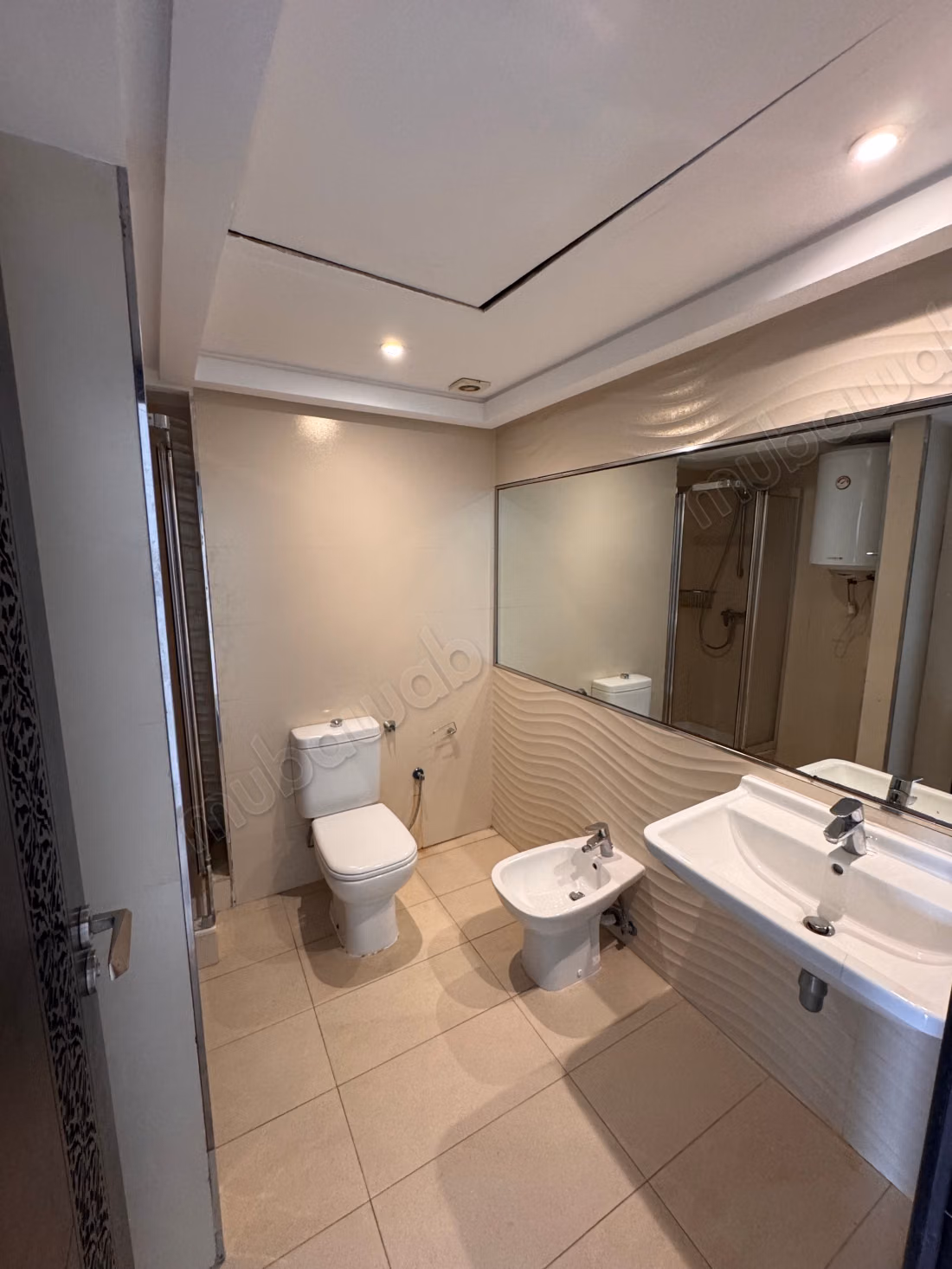 For sale apartment in the Princesses. Total area 135 m². Elevator and terrace