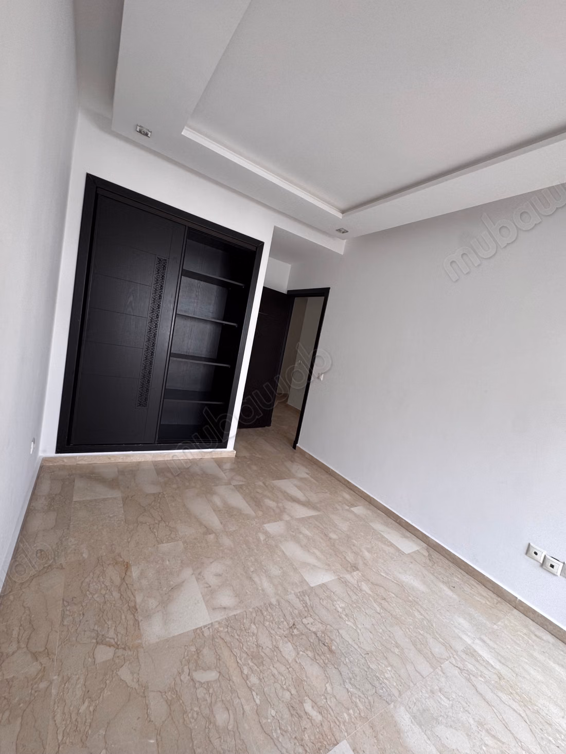 For sale apartment in the Princesses. Total area 135 m². Elevator and terrace