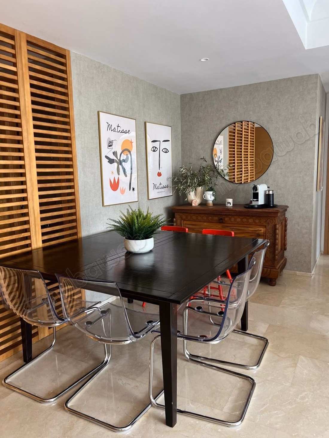 CFC – Appartement Meublé Premium, Tours Végétales