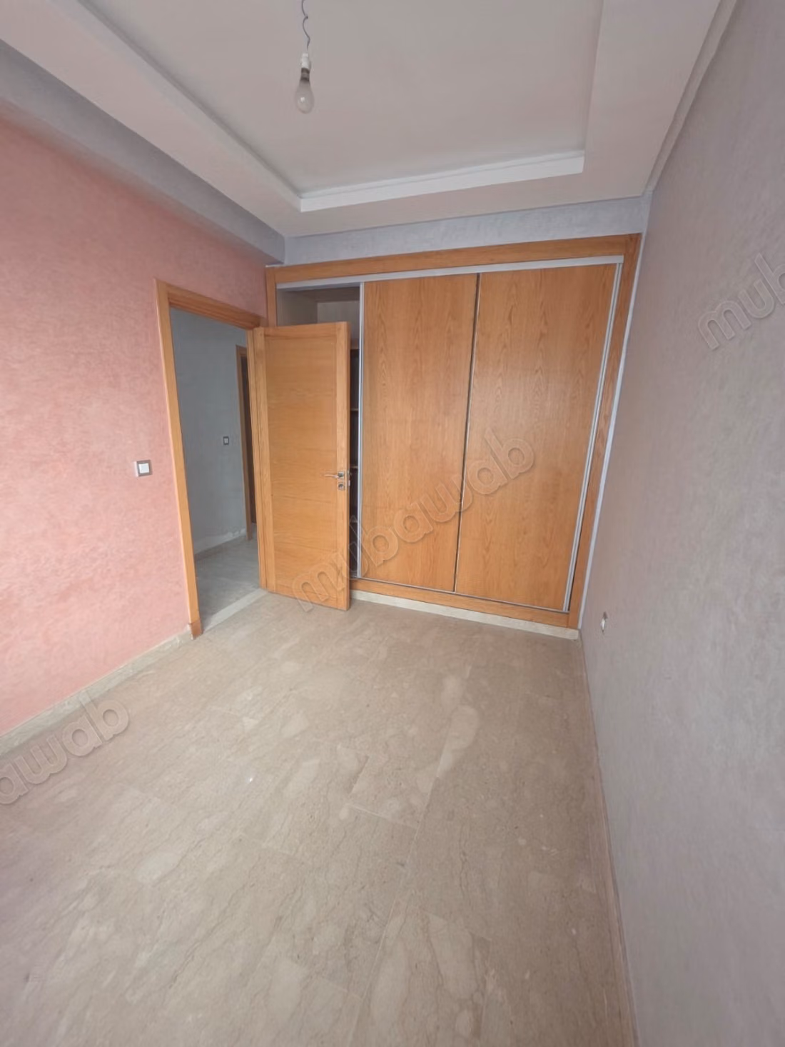 Wonderful apartments for sale in Oasis. 3 excellent rooms