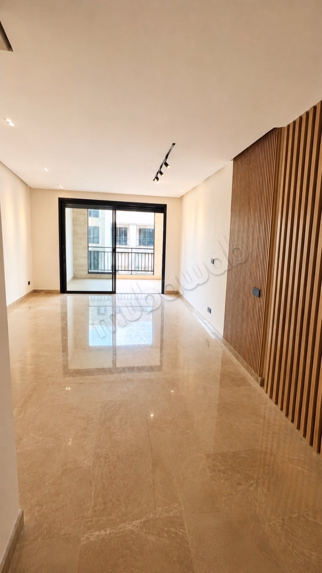 Très bel appartement vide à louer – Souissi, Les Orangeraies