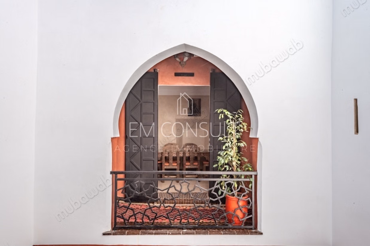 Sale of Riad 9 rooms 192 m²