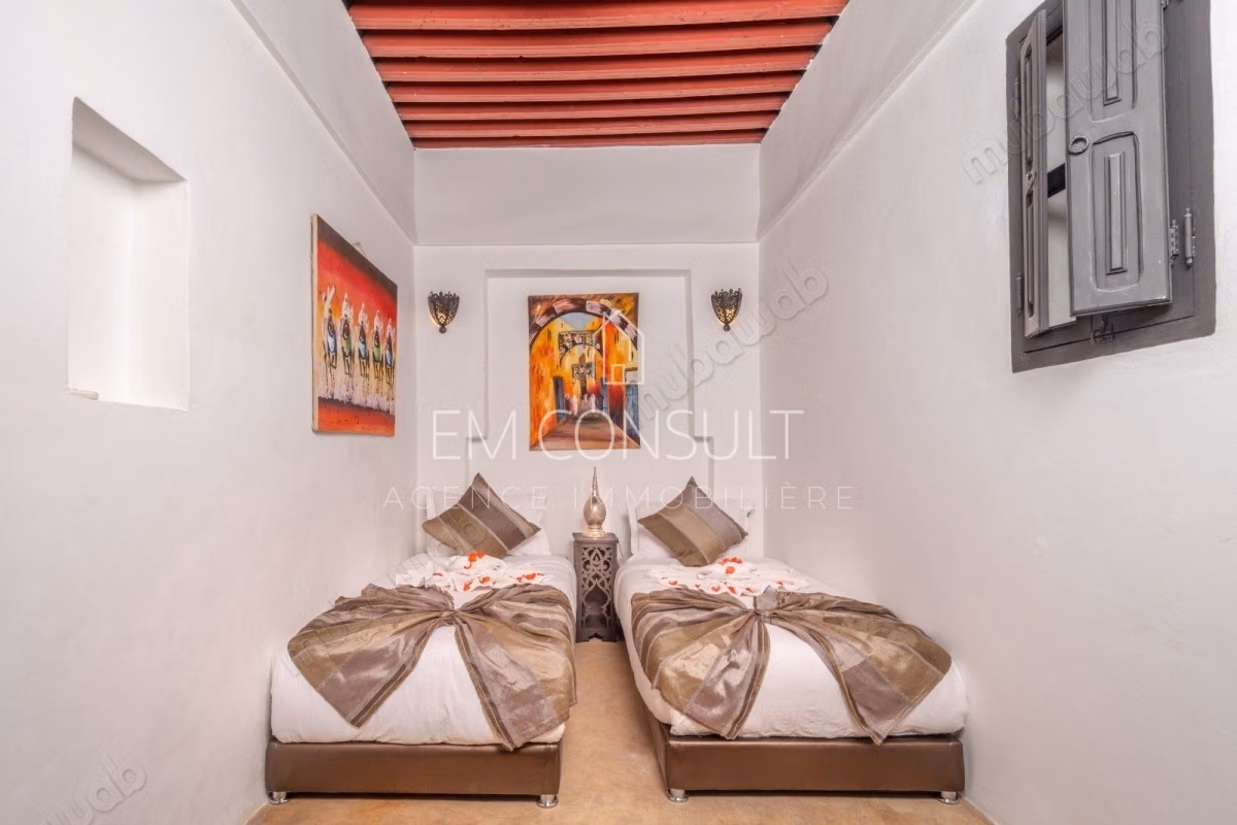 Sale of Riad 9 rooms 192 m²