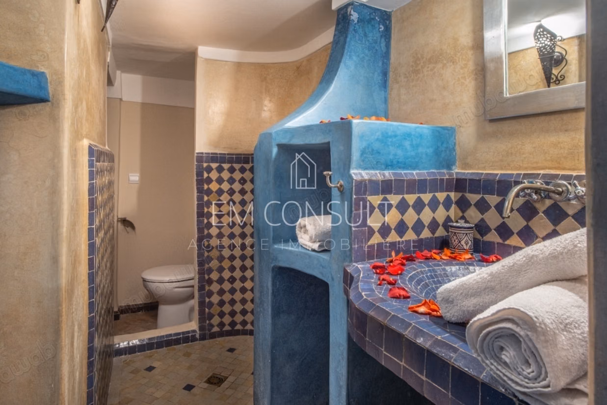 Sale of Riad 9 rooms 192 m²