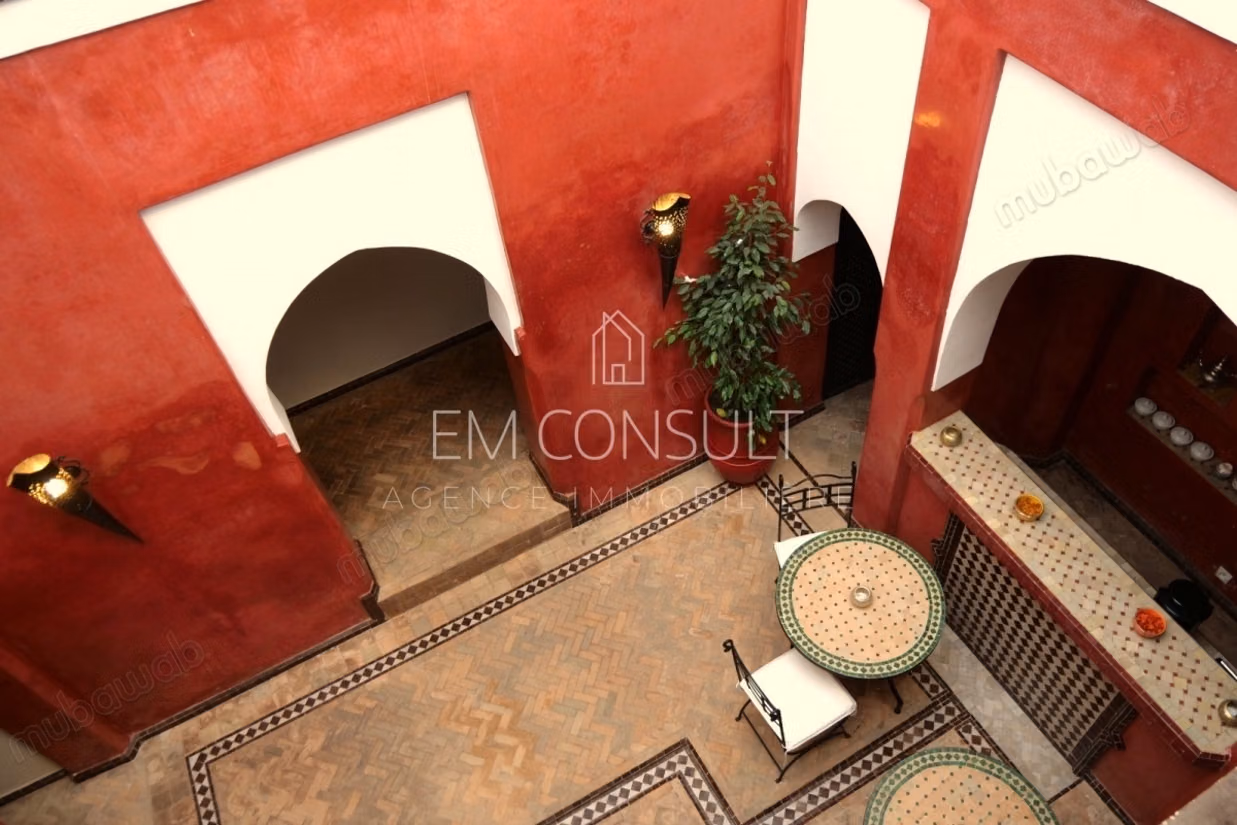 Sale of Riad 9 rooms 192 m²