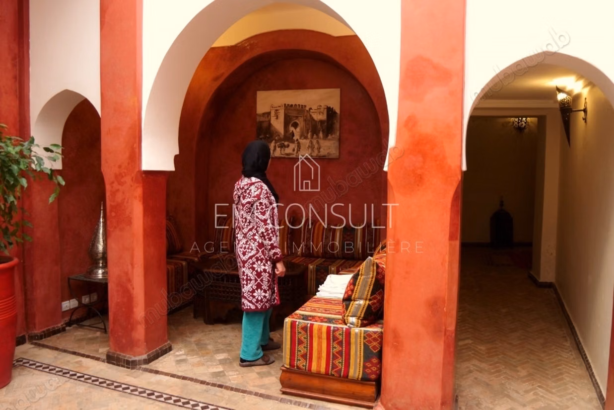 Sale of Riad 9 rooms 192 m²