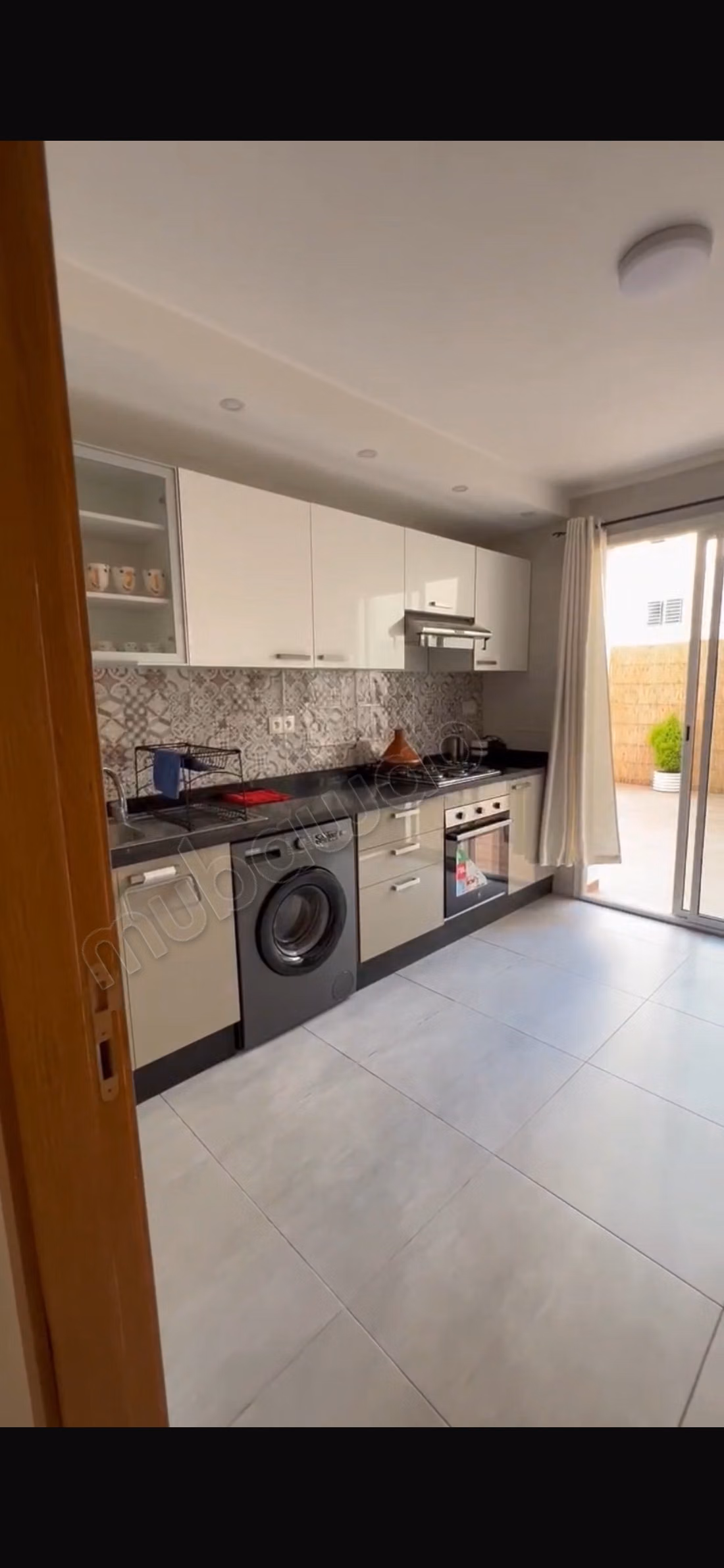 Apartment for sale in Maamora. 2 beautiful bedrooms. Furnished