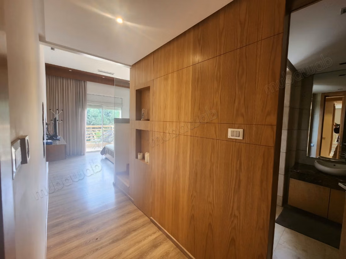 Villa moderne meublée à louer à la ville verte