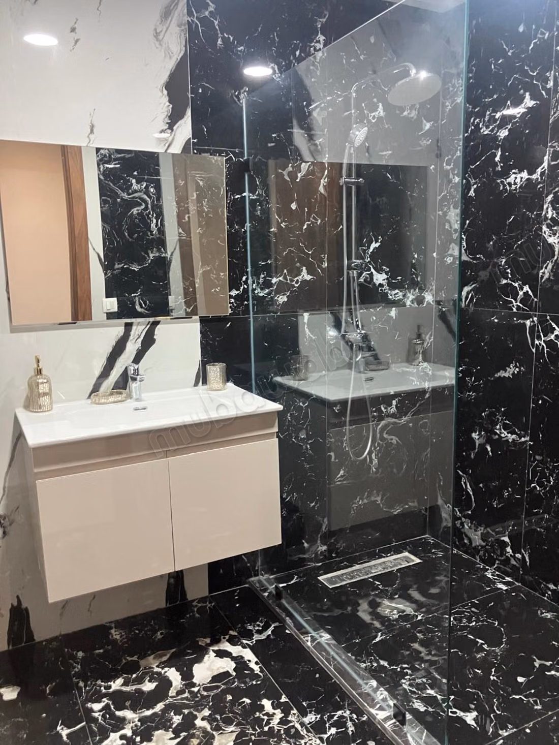 New Apartment 179 m² 3 bedrooms Center of Tangier