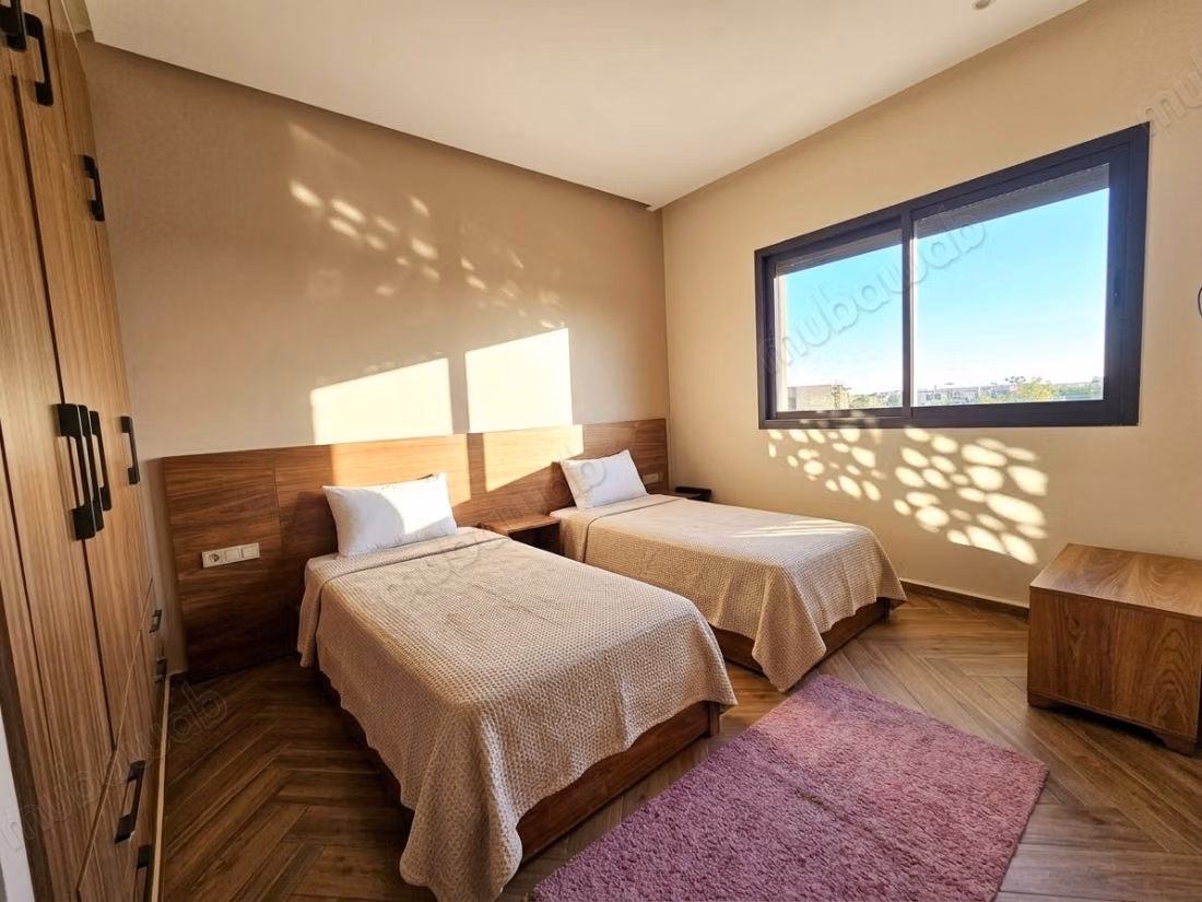 Belle villa Rtee Casablanca 4chambres, piscine