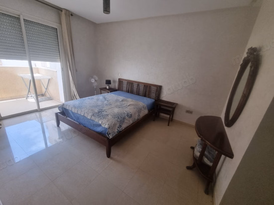 Appartement merveilleux à louer dans le quartier Mohammedi. 2 pièces. Salon marocain typique, résidence sécurisée