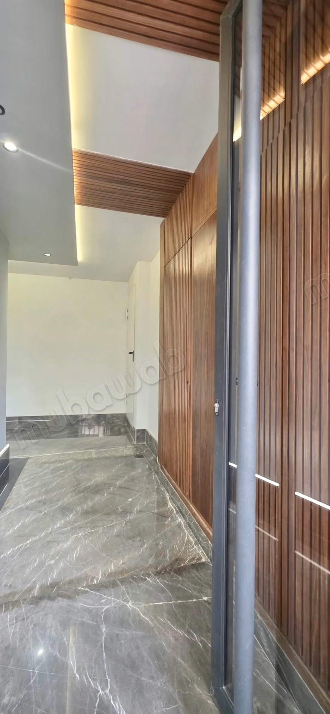Apartamento nuevo amueblado en alquiler / hospitales