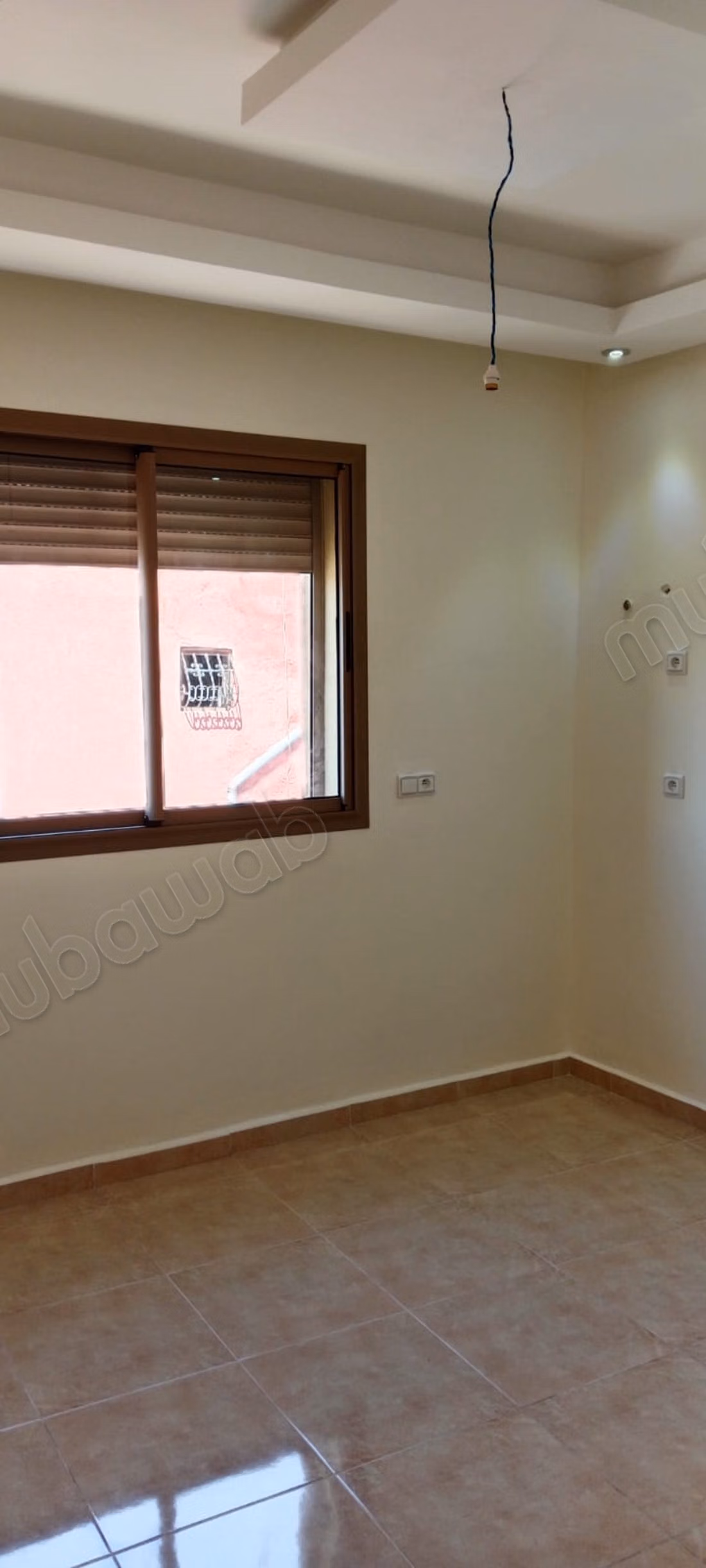 Bureaux en location à Al Aalia. Surface totale 70 m²