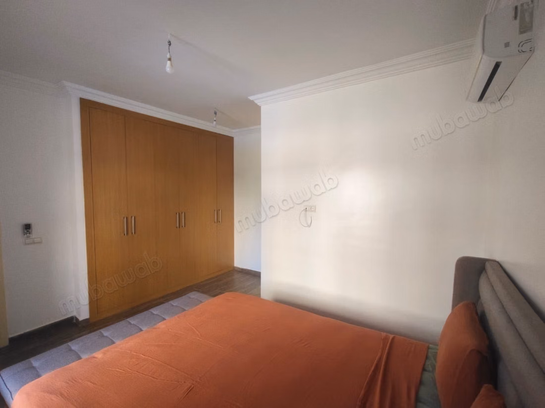 Duplex de trois chambres a Vendre