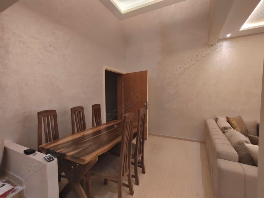 Duplex de trois chambres a Vendre