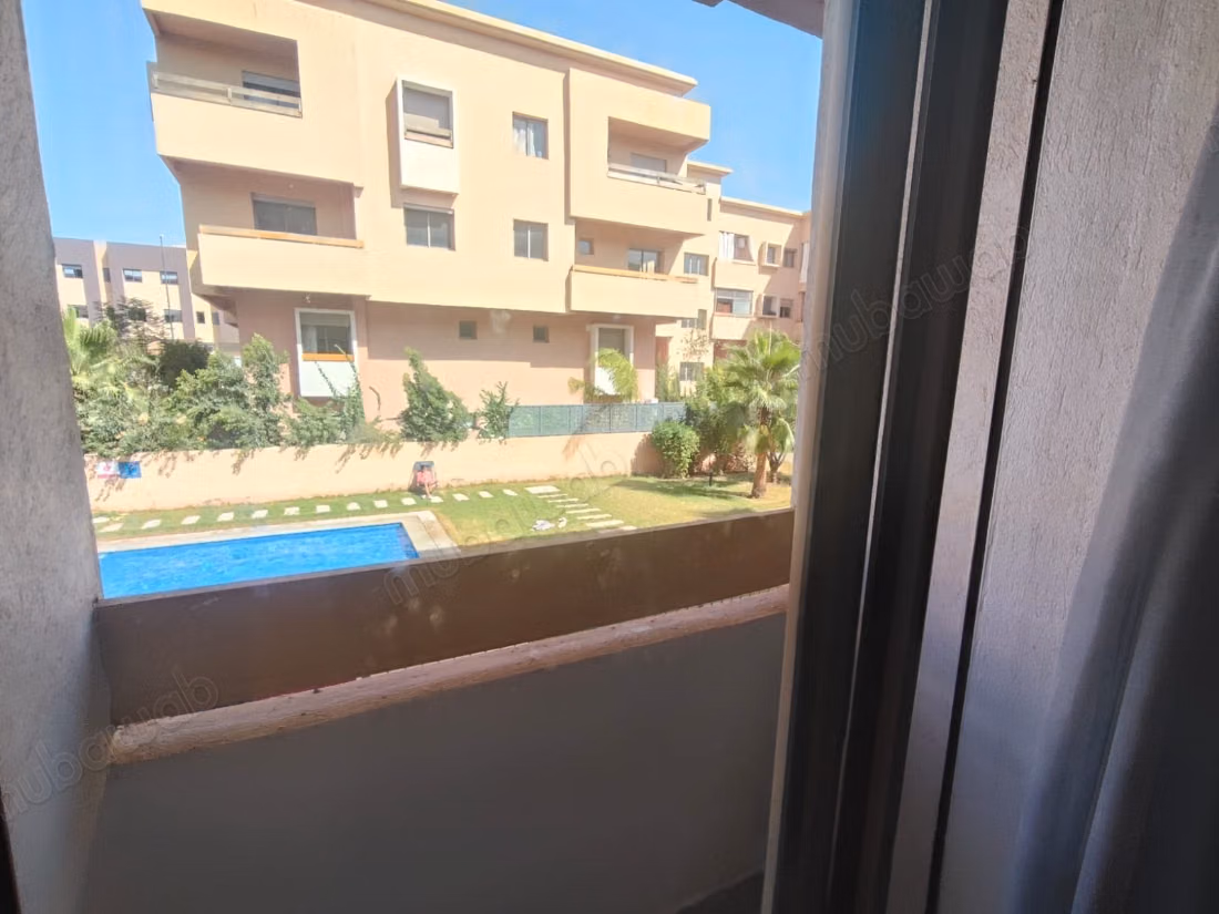 Duplex de trois chambres a Vendre