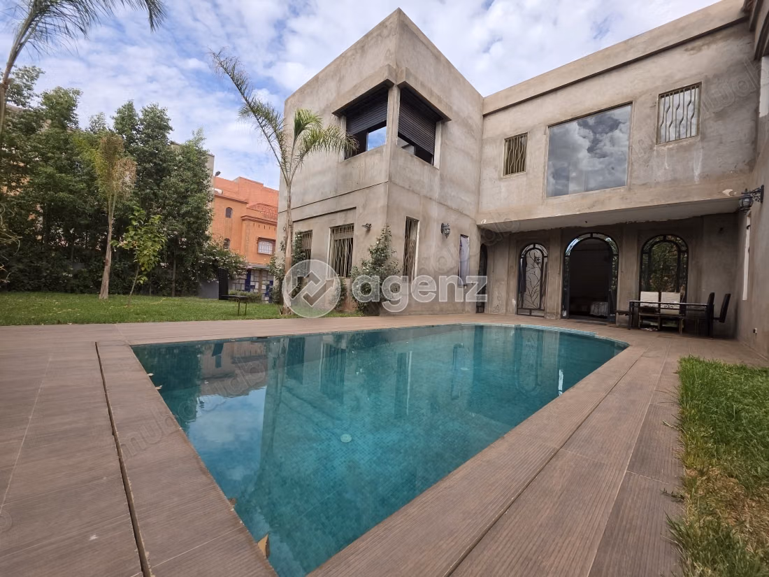 Villa à vendre 516 m², 4 chambres Route de l’Ourika Marrakech