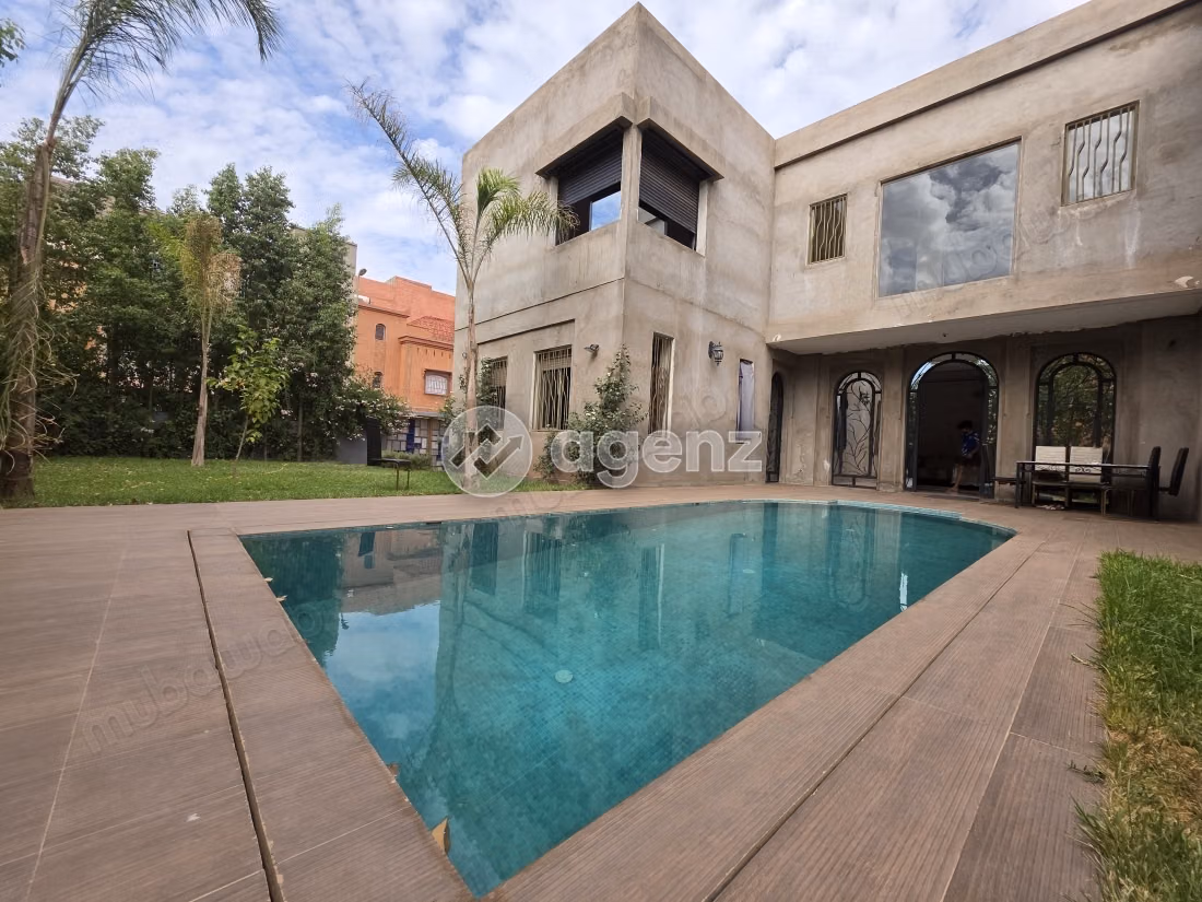 Villa à vendre 516 m², 4 chambres Route de l’Ourika Marrakech
