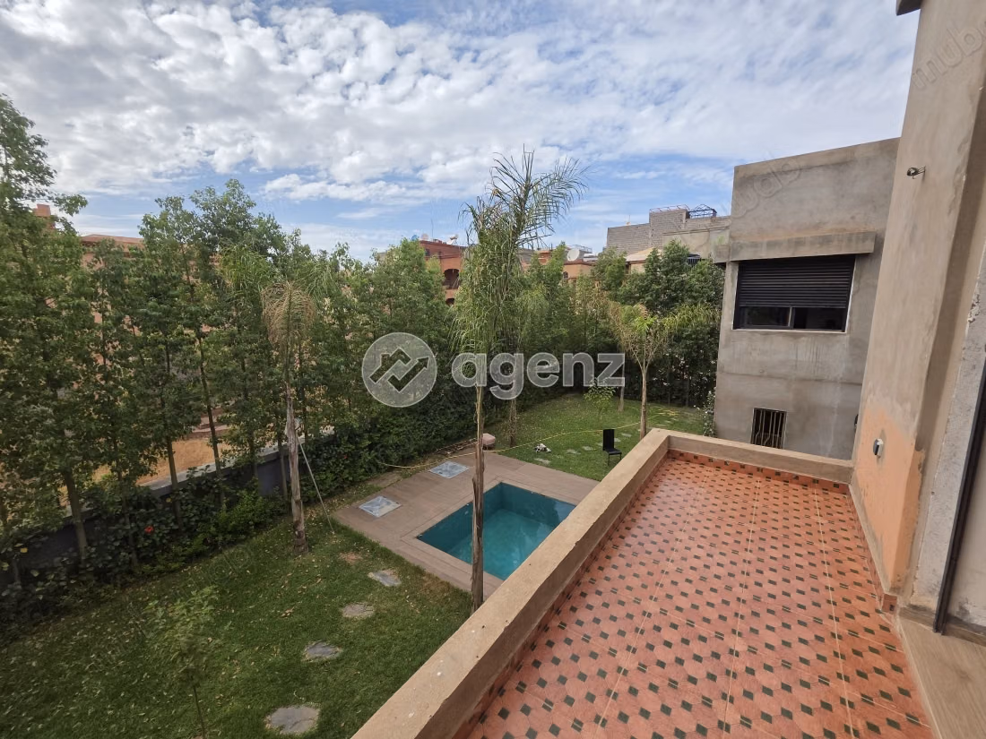 Villa à vendre 516 m², 4 chambres Route de l’Ourika Marrakech