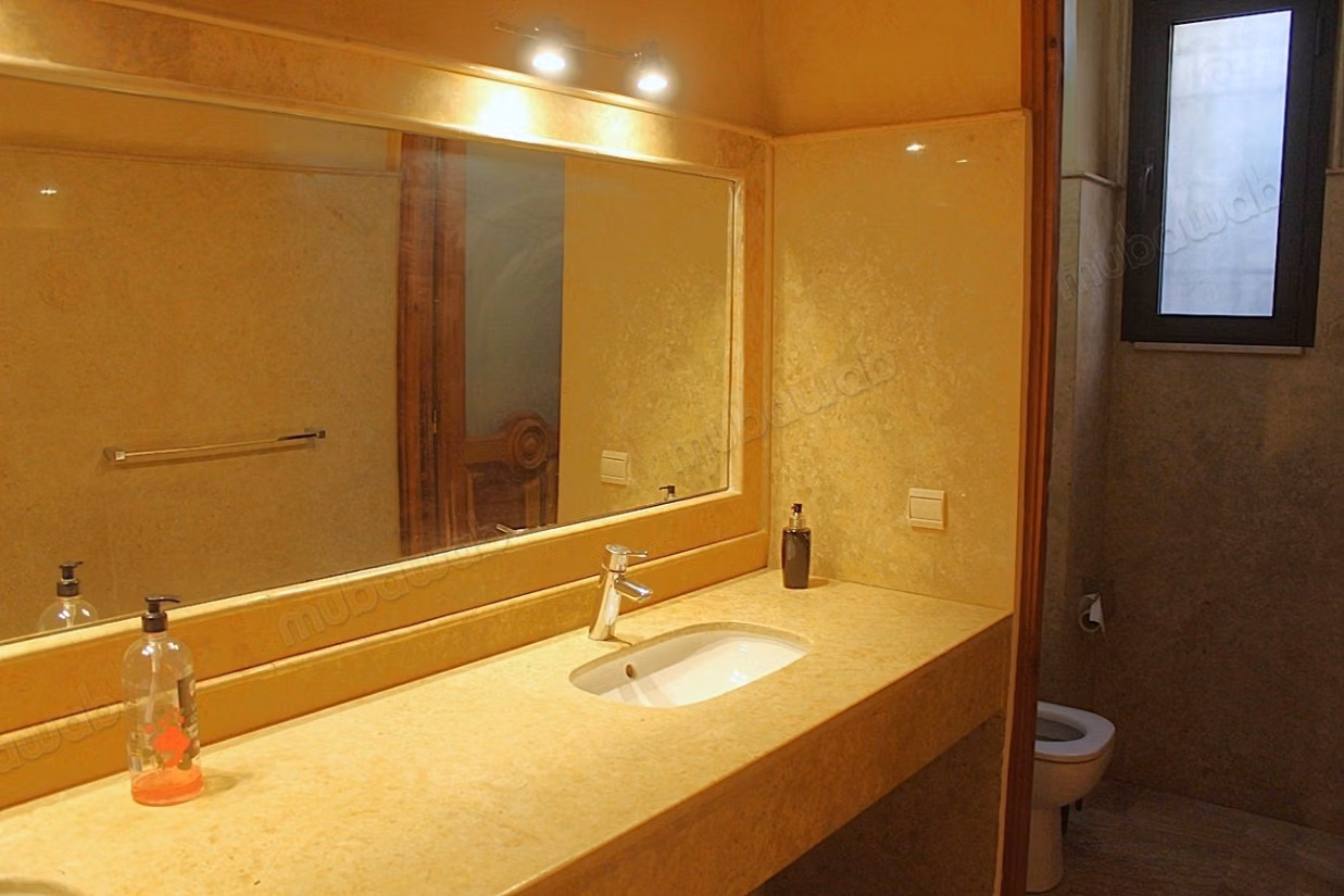 Villa familliale a louer SEMI MEUBLE