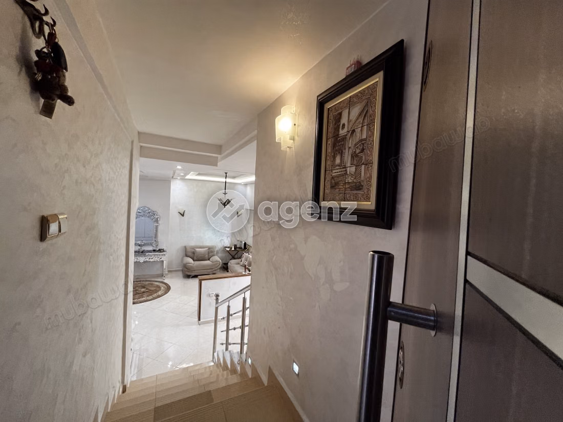 Duplex for sale 206 m², 3 bedrooms Oulfa Casablanca