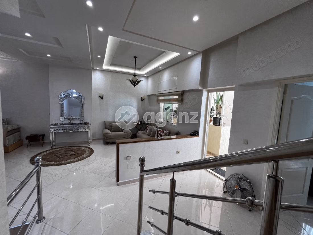 Duplex for sale 206 m², 3 bedrooms Oulfa Casablanca