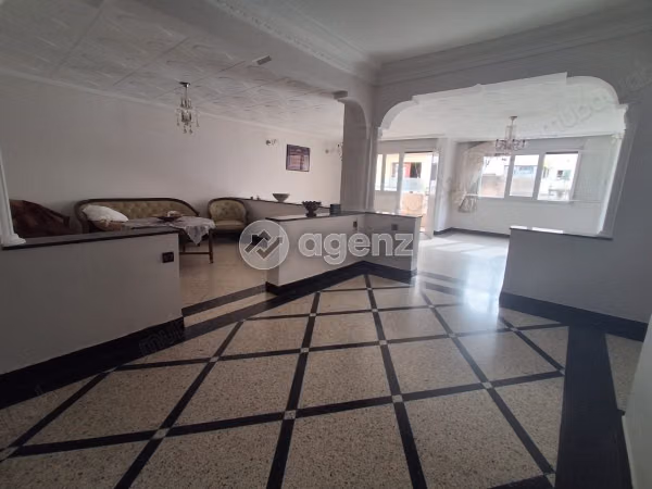 Appartamento in vendita 126 m², 3 camere Maârif Casablanca