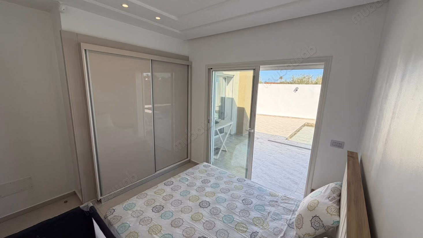 Affitto villa di lusso a Tezdaine. Superficie di 100 m². Ben arredato