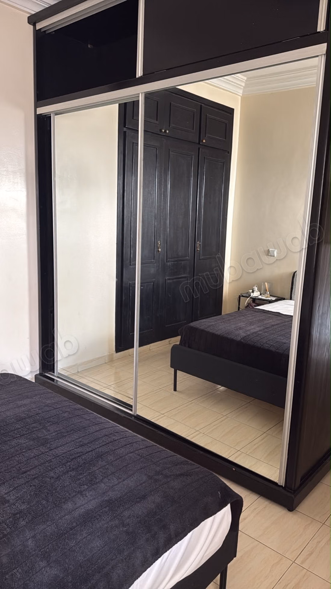 Bel appartement en location à Bourgogne Ouest.
Surface totale 85 m².
Meublé