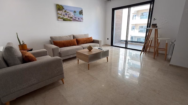 New high-end furnished apartment