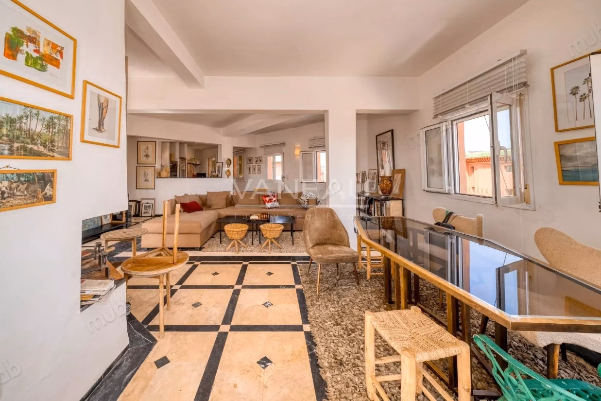 Exclusivity Hivernage/ Gueliz 3 rooms top floor terrace