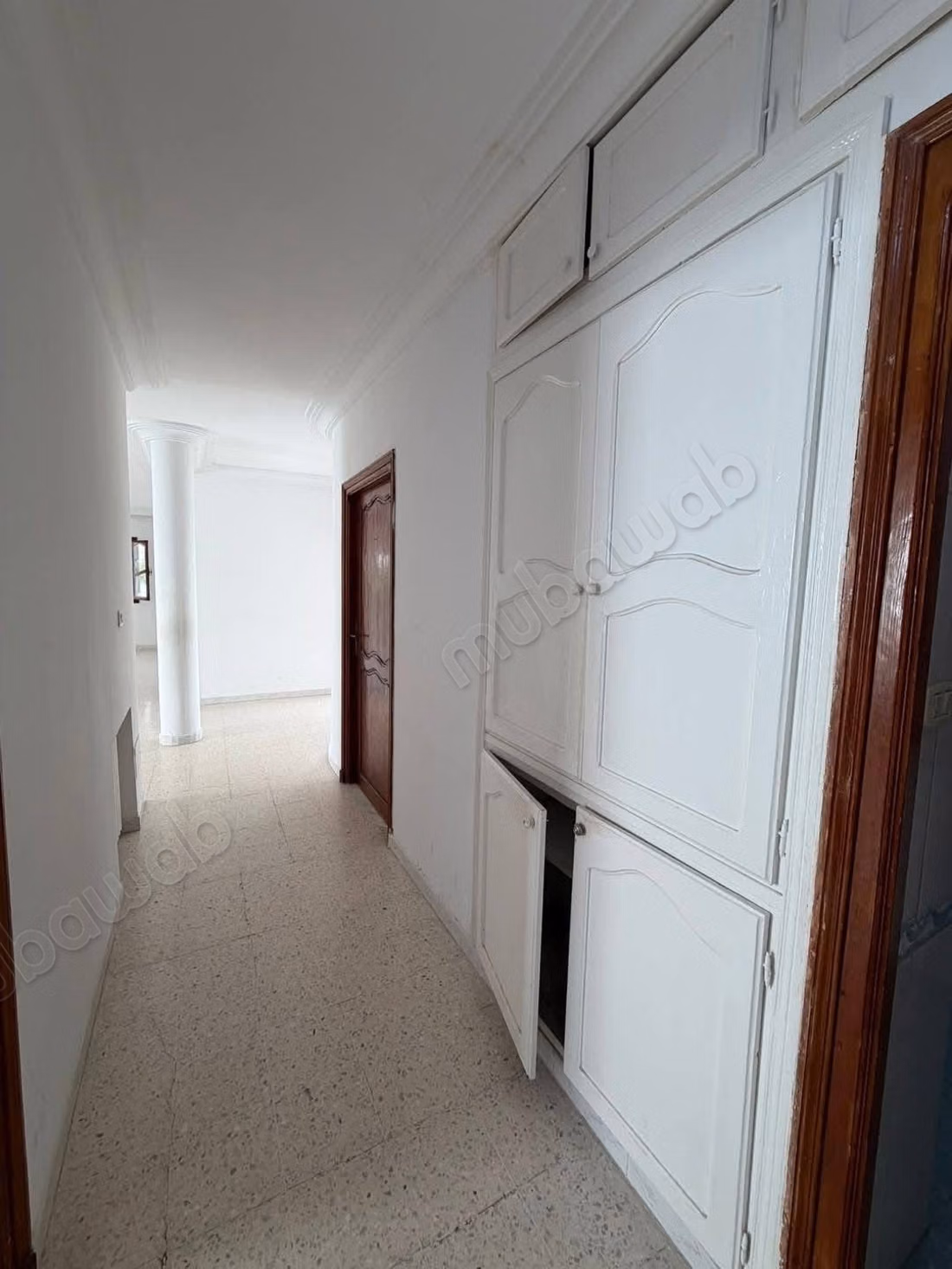  Ennasr 1: etage de villa s4 a louer