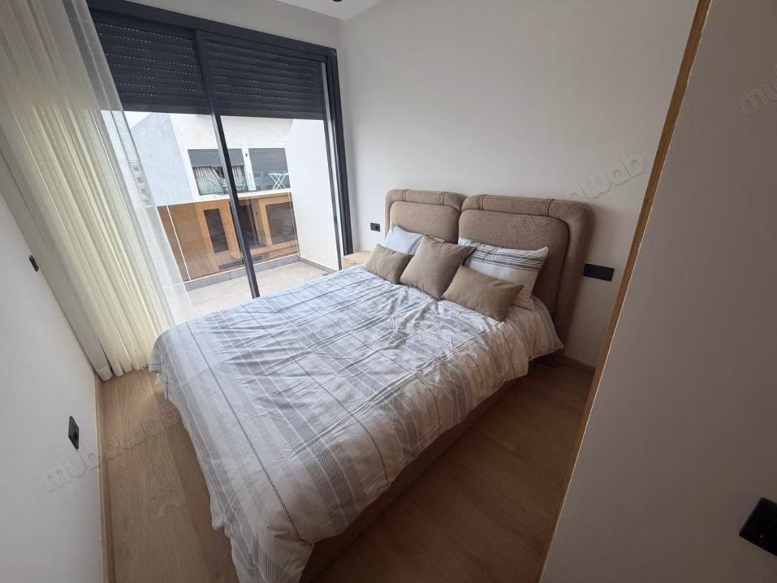 Furnished studio without overlooking in the Princesses area