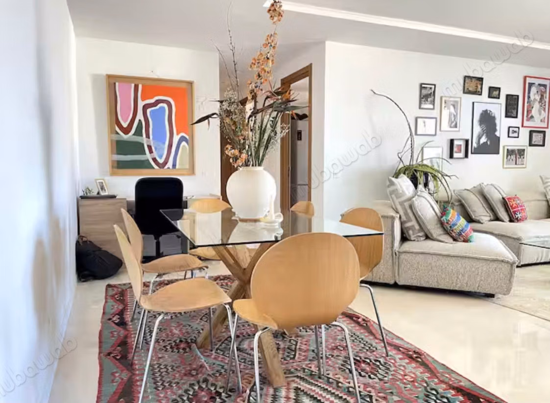 Furnished apartment for rent with terrace