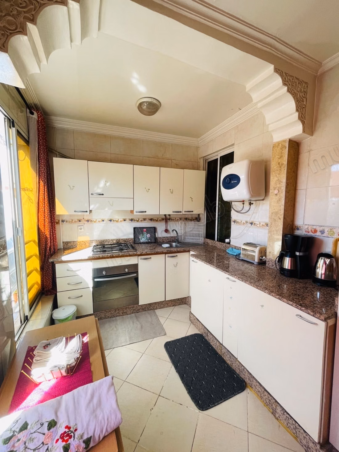 Chaleureux appartement marocain a louer
