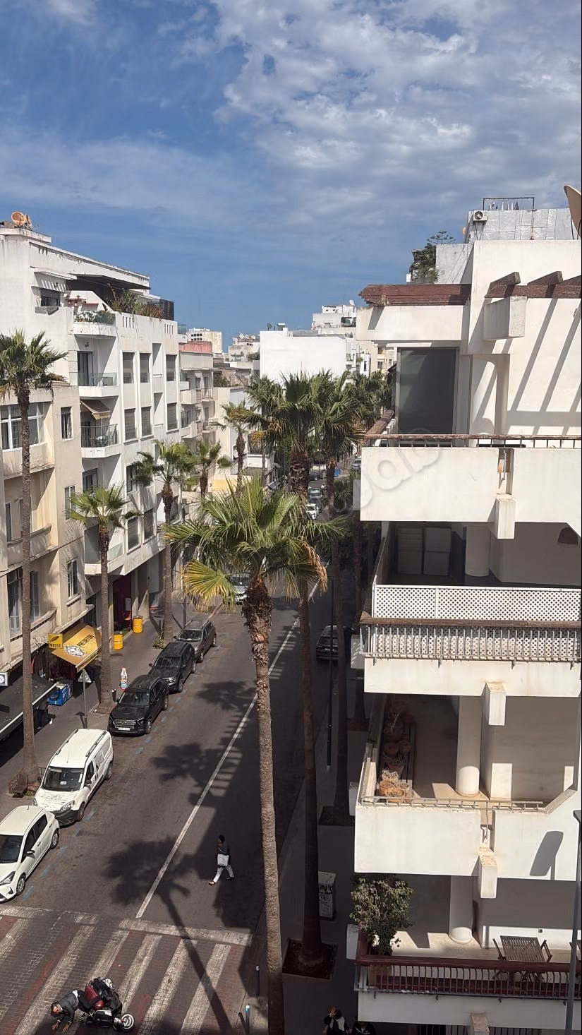 Apartamento muy raro completamente renovado