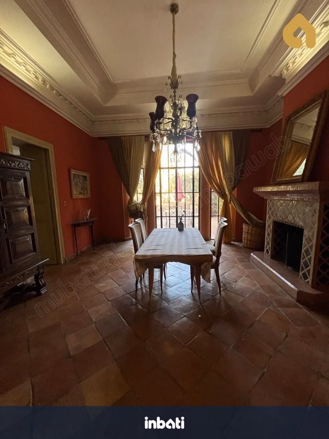 Villa 9000m2 avec service voiture, chauffeur