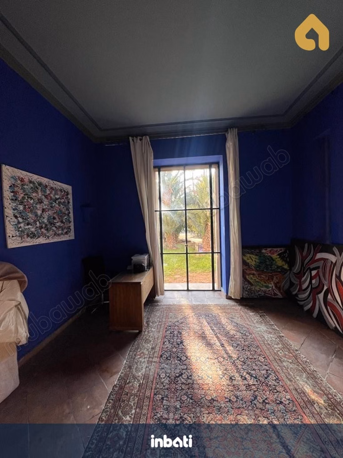 Villa 9000m2 avec service voiture, chauffeur