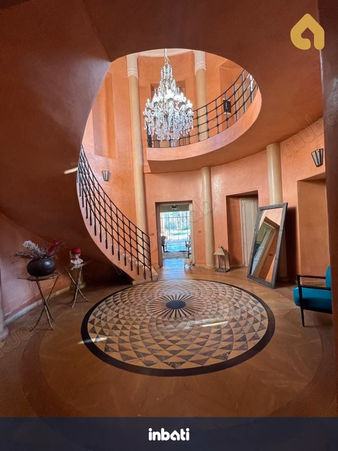 Villa 9000m2 avec service voiture, chauffeur