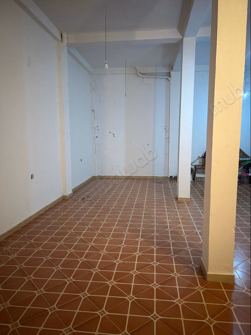 Gran casa familiar con Título de Propiedad en venta en Tanja Balia