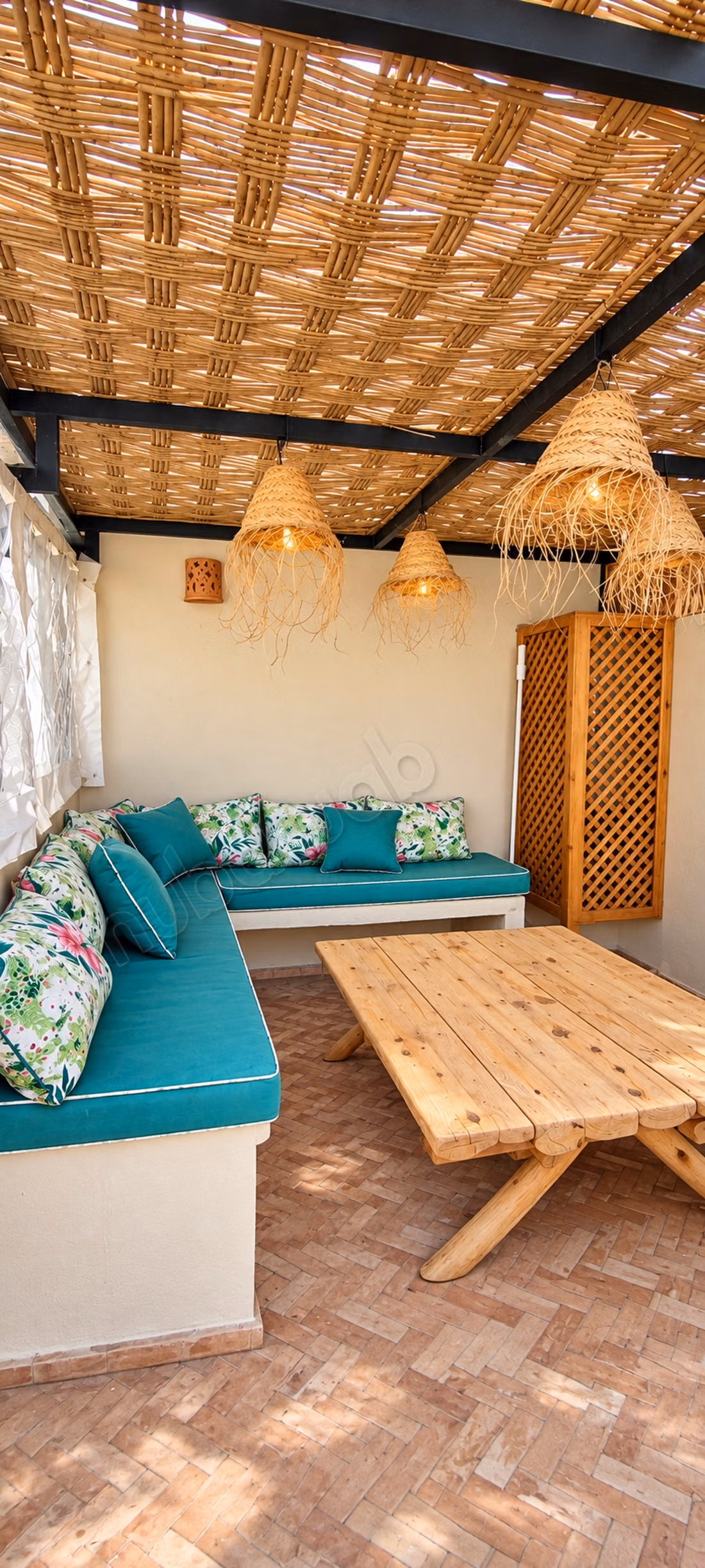 Riad rénové 4 chambres avec bassin – Bab Doukkala