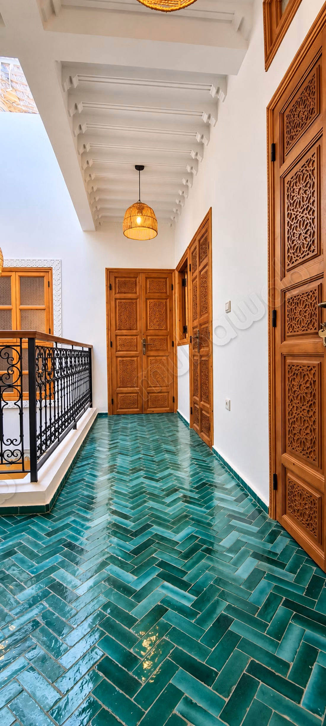 Riad rénové 4 chambres avec bassin – Bab Doukkala